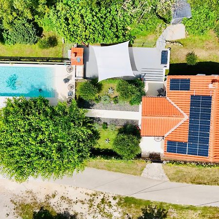 Wellness House Oliva With Heated Salt Water Pool, Sauna & Jakuzzi Labin  Kültér fotó