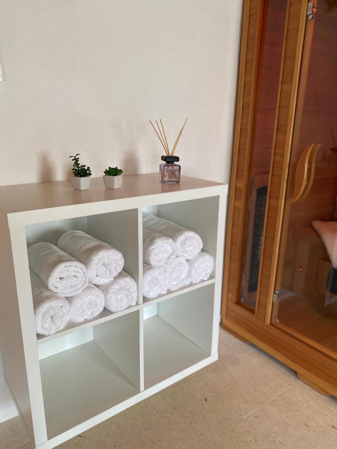 Wellness House Oliva With Heated Salt Water Pool, Sauna & Jakuzzi Labin  Kültér fotó