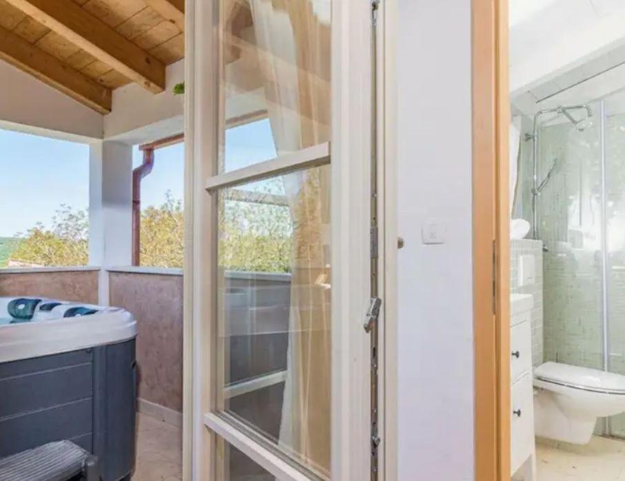 Wellness House Oliva With Heated Salt Water Pool, Sauna & Jakuzzi Labin  Kültér fotó