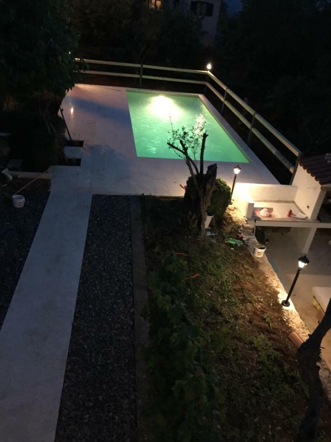 Wellness House Oliva With Heated Salt Water Pool, Sauna & Jakuzzi Labin  Kültér fotó